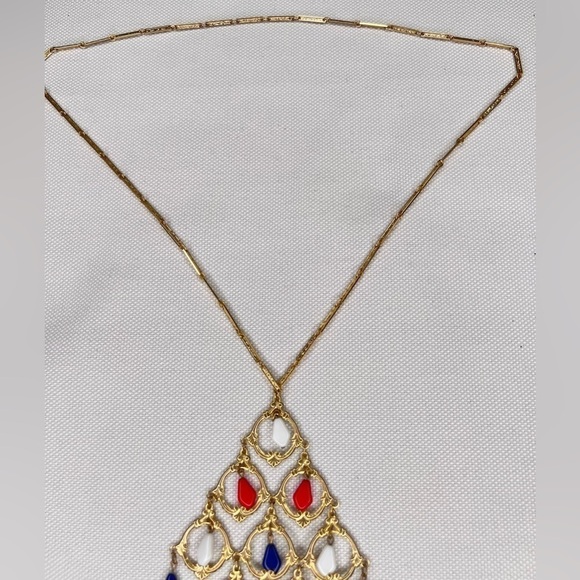 Patriotic Chandelier necklace on a gold chain - Picture 2 of 6